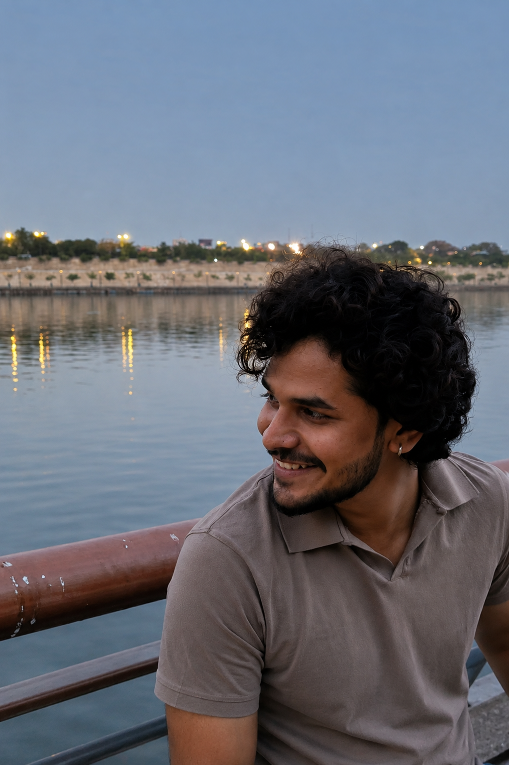 Tathagat Devda, portrait by the riverside